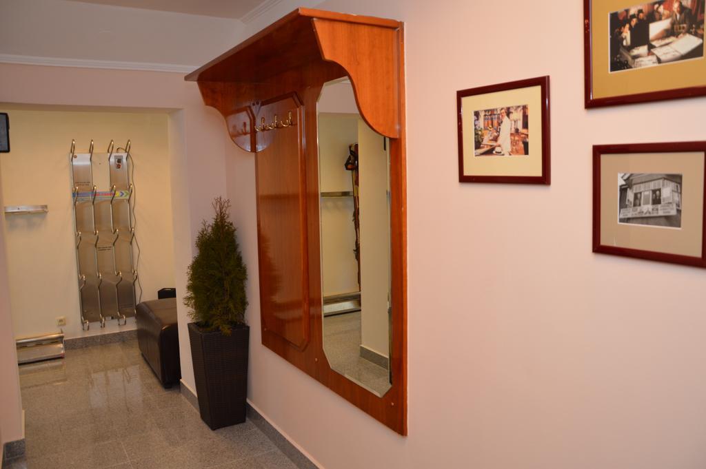 באד הופגסטין Private Room Pyrkerstrasse חדר תמונה