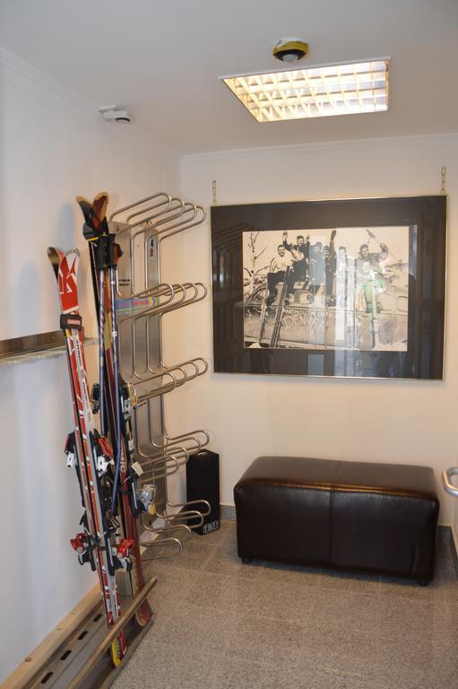 באד הופגסטין Private Room Pyrkerstrasse חדר תמונה
